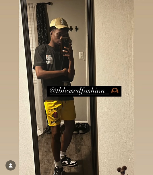 Pantalones cortos unisex Big Rose amarillos